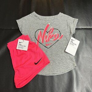 NWT Nike Glitter Athletic Set Girls Size 3T